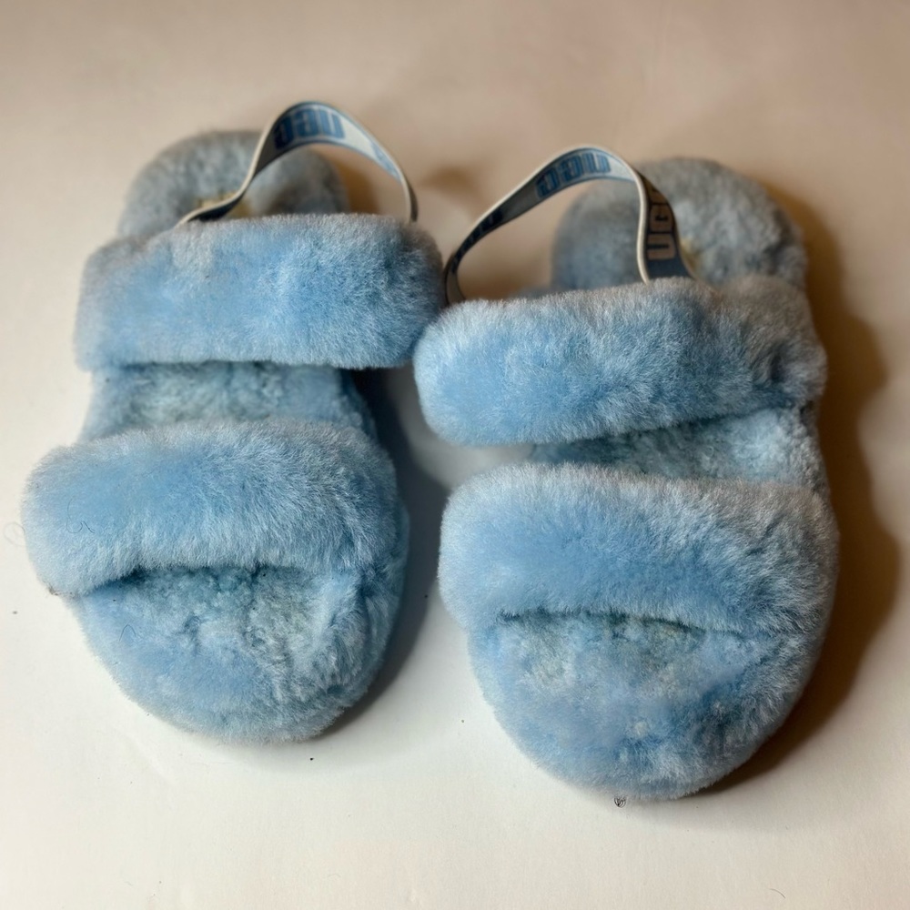 Kids Ugg slides